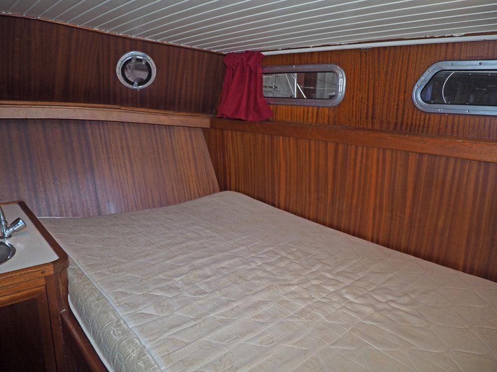 Aft cabin, Accommodation